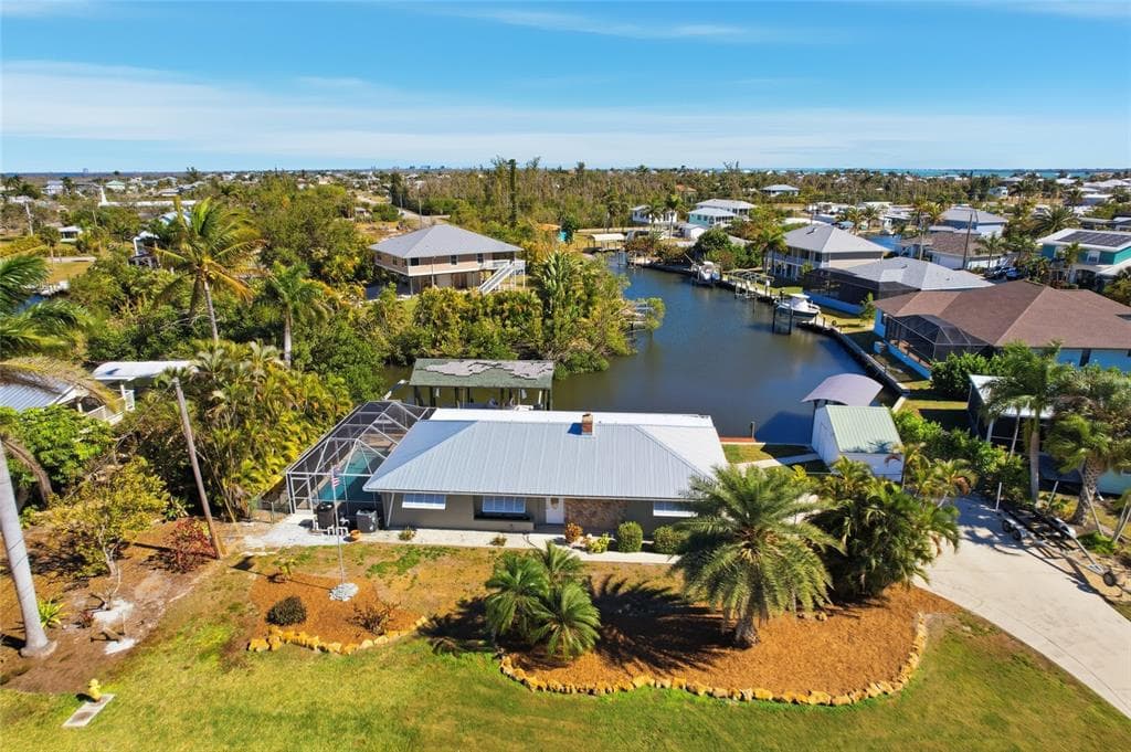 2740 SANIBEL BOULEVARD photo 10