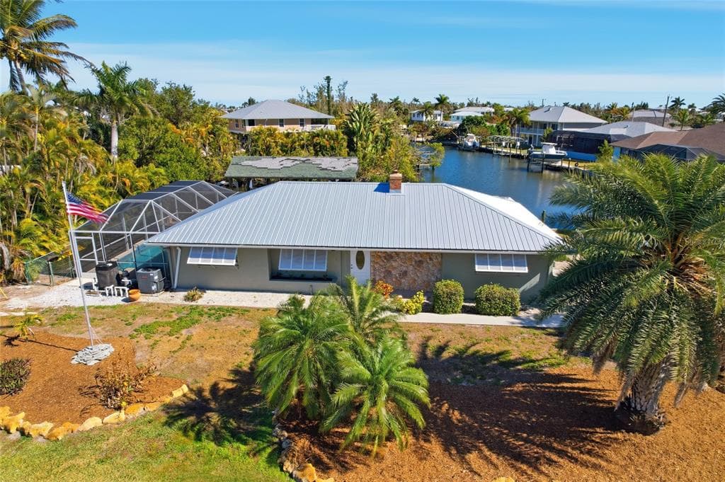 2740 SANIBEL BOULEVARD photo 11