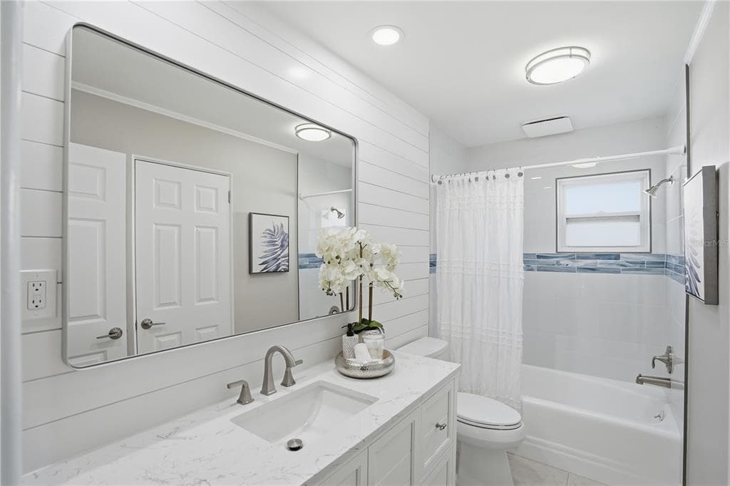 541 LILLIAN DRIVE photo 24