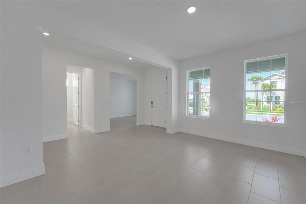 7445 SEA MANATEE STREET photo 13