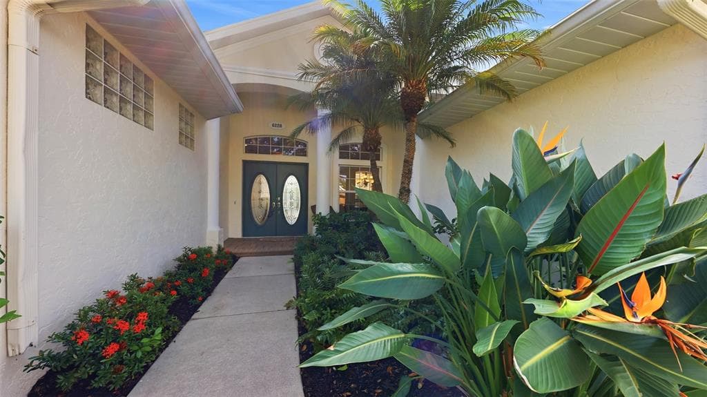 6228 AVENTURA DRIVE photo 3