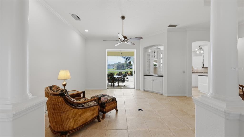 6228 AVENTURA DRIVE photo 4