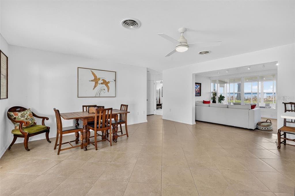 33225 LAKESHORE DRIVE photo 13