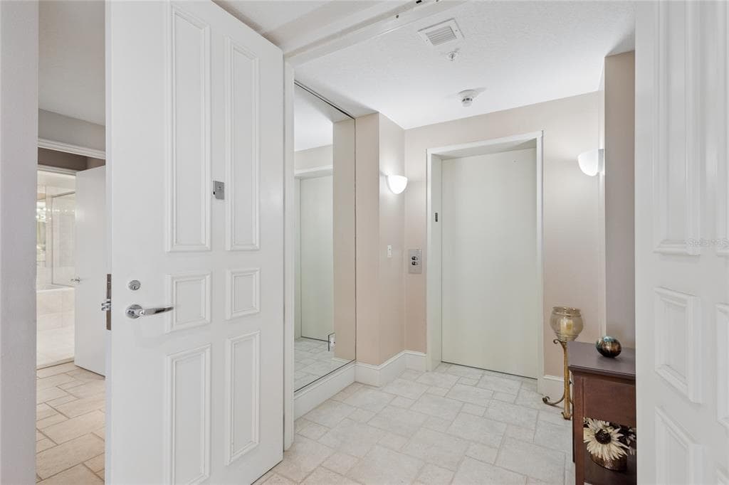 3010 GRAND BAY BOULEVARD 432 photo 3