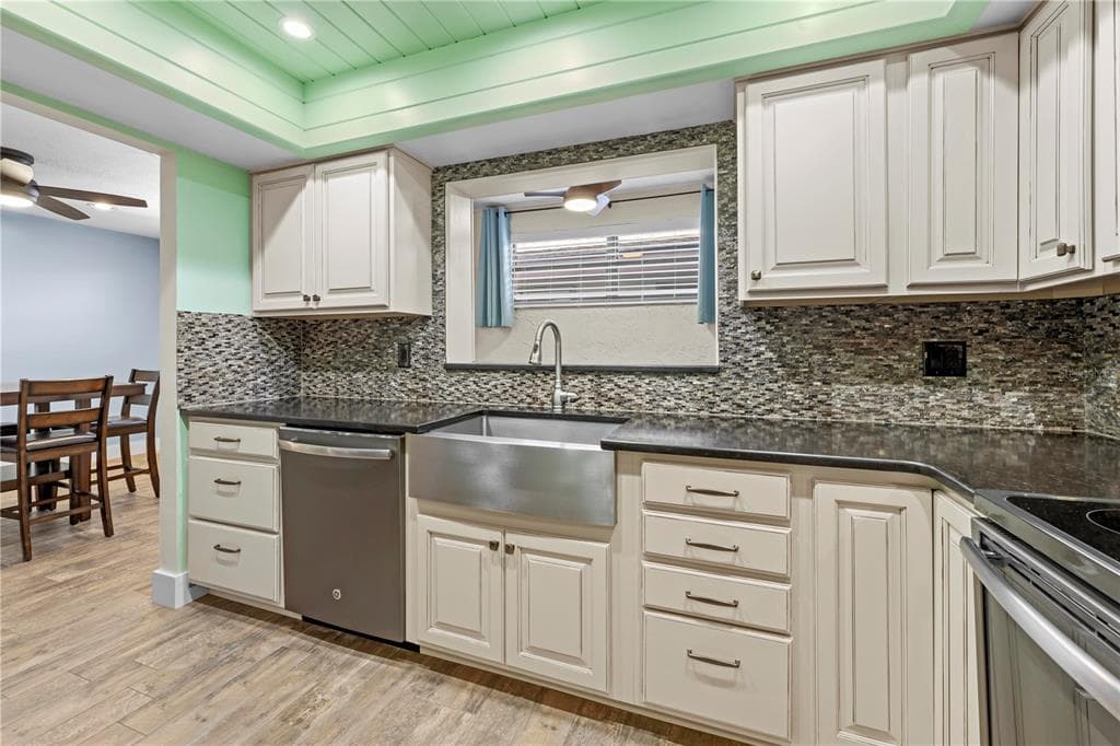 11436 W CLUBVIEW DRIVE photo 22