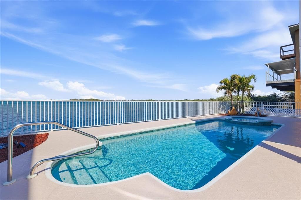 6511 DRIFTWOOD DRIVE photo 9