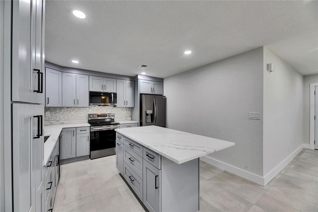 1025 APOLLO BEACH BOULEVARD 1 photo 11