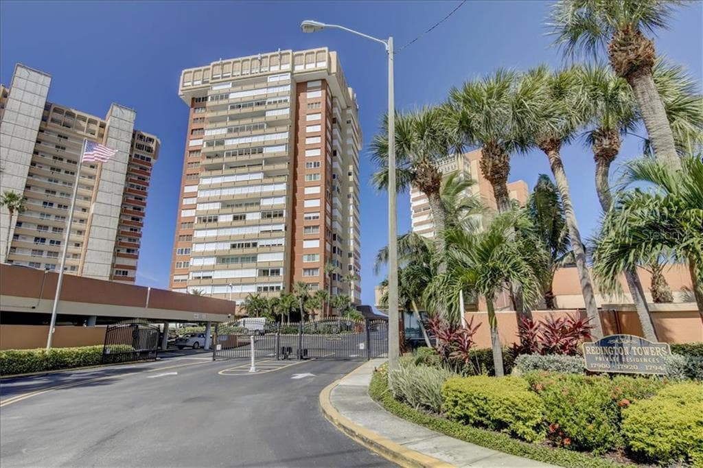 17920 GULF BOULEVARD 1901 photo 23