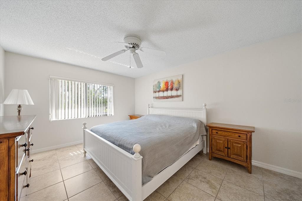 5654 GARDENS DRIVE photo 21