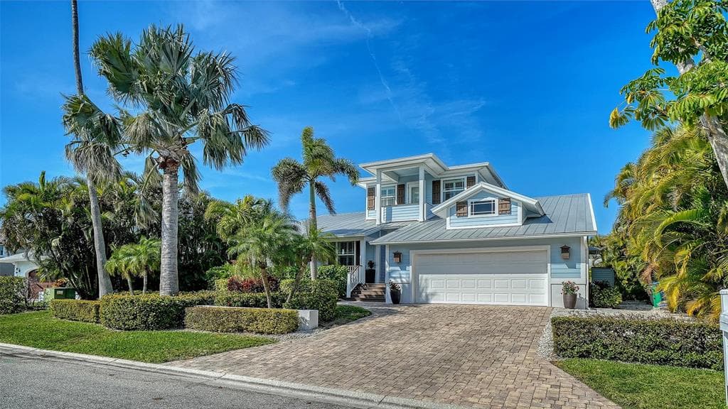605 N POINT DRIVE photo 5