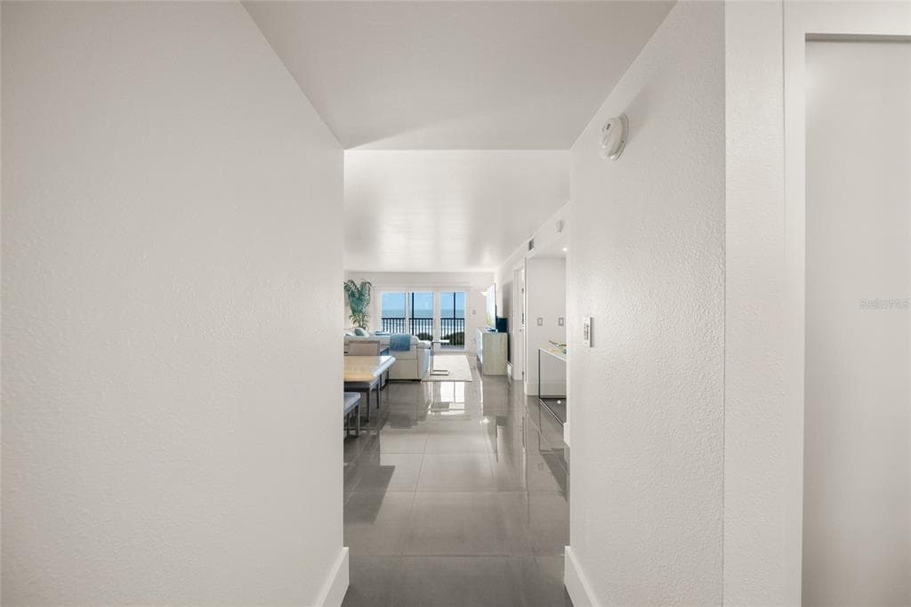 420 BEACH ROAD 606 photo 5