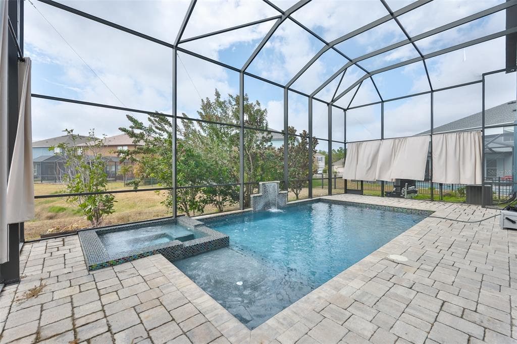 10039 SMARTY JONES DRIVE photo 4