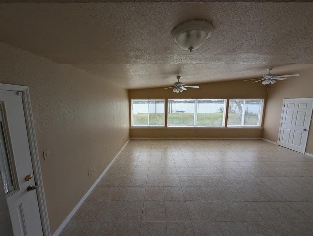6517 WALTON WAY photo 19