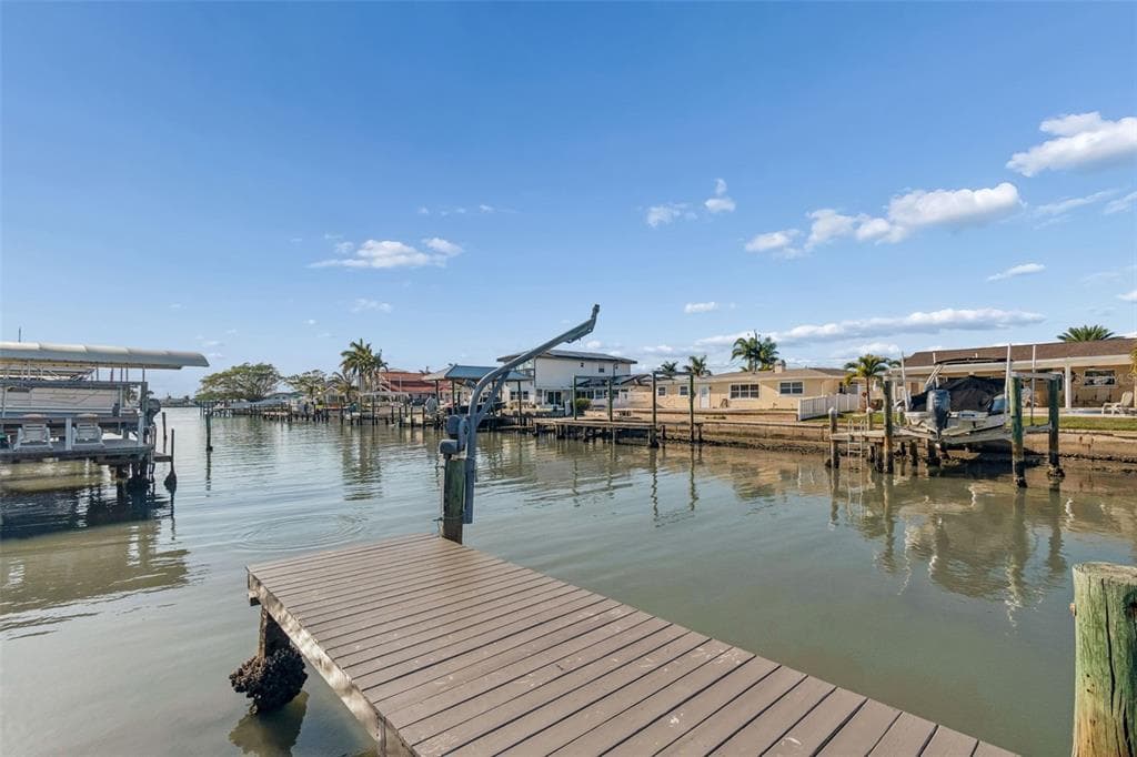 4415 CLEARWATER HARBOR DRIVE N photo 5
