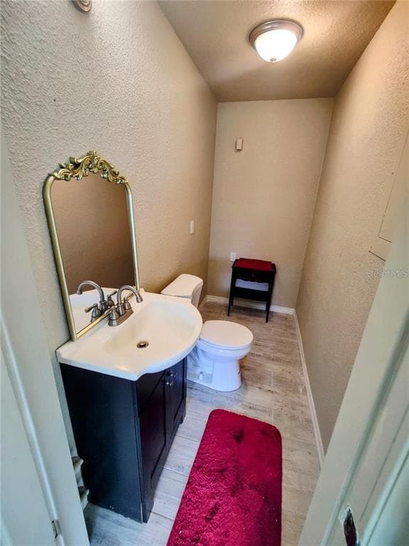 190 DANFORTH DRIVE photo 17