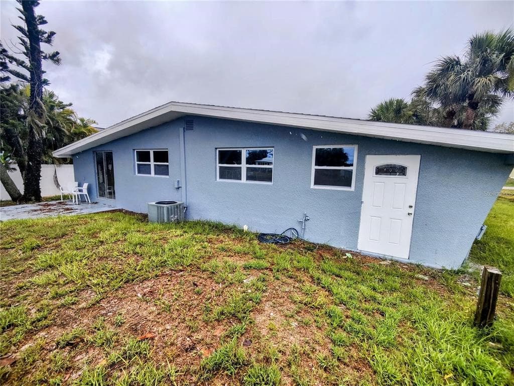 190 DANFORTH DRIVE photo 25