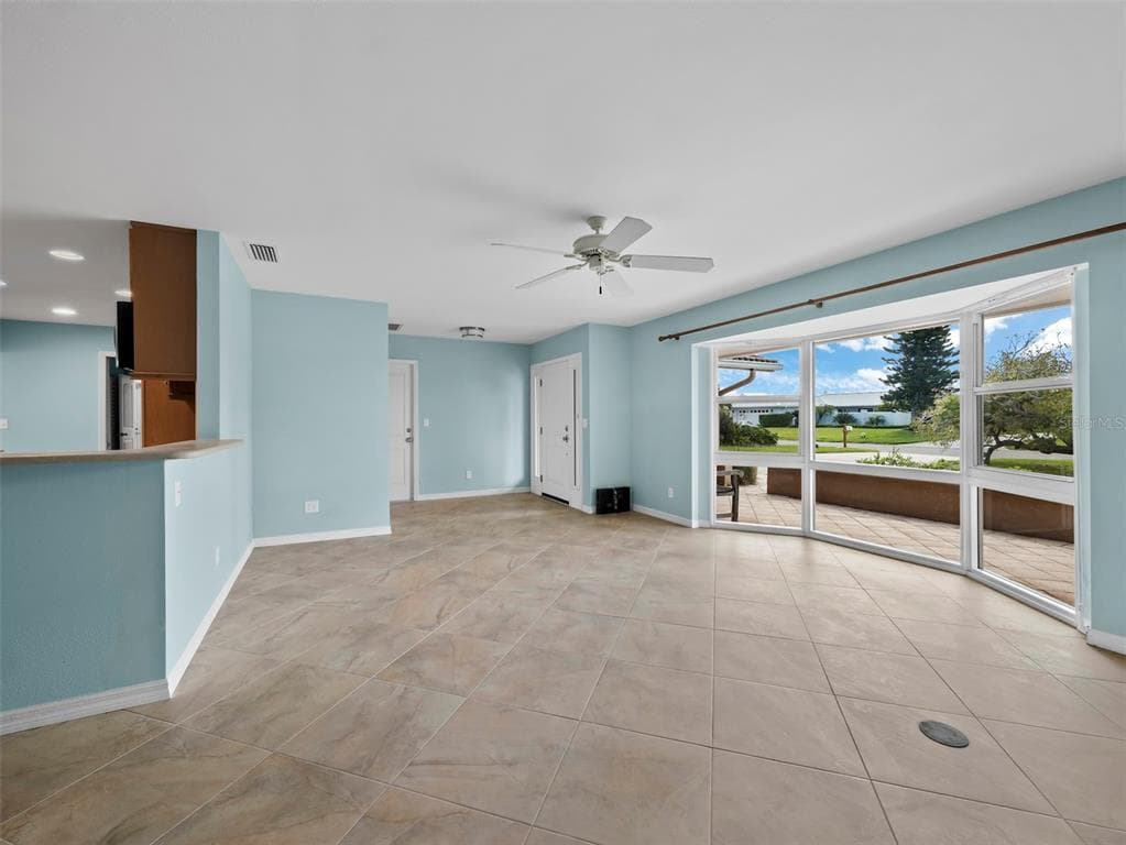 741 OLD COMPASS ROAD photo 10