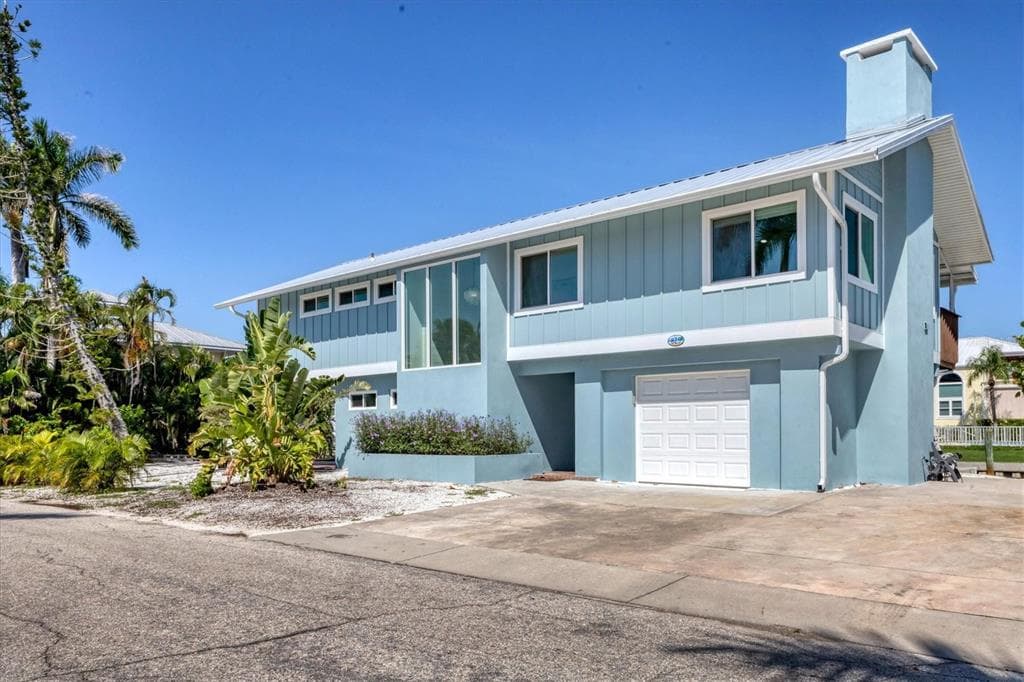 825 TARAWITT DRIVE photo 6