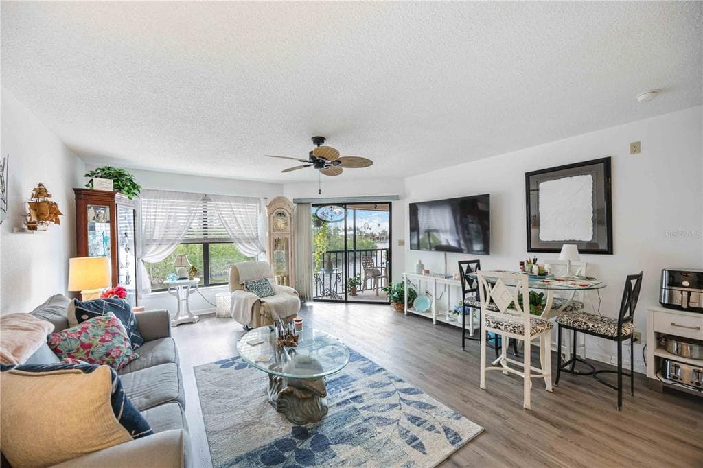 3256 WHITE IBIS COURT 324 photo 9
