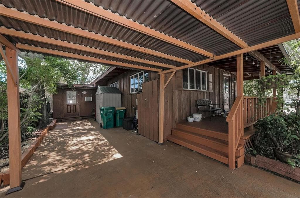 2602 CYPRUS DRIVE photo 6