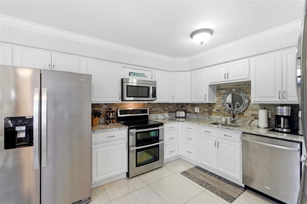 4911 COQUINA KEY DRIVE SE C photo 14