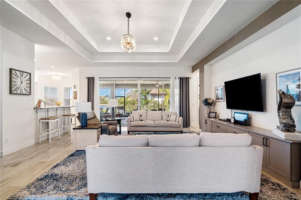 4924 PAMPLONA COURT photo 7