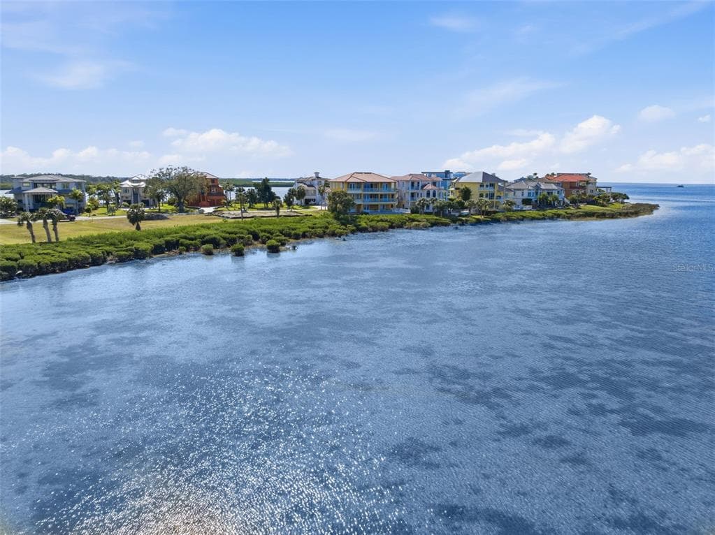 26 HARBORPOINTE DR photo 19