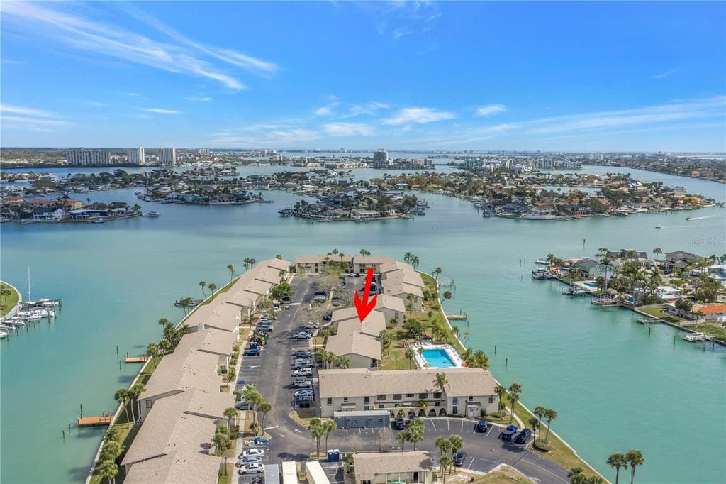 509 PLAZA SEVILLE COURT 19 photo 9