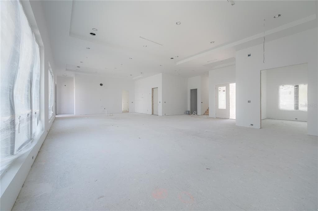 654 GENEVA PLACE photo 18
