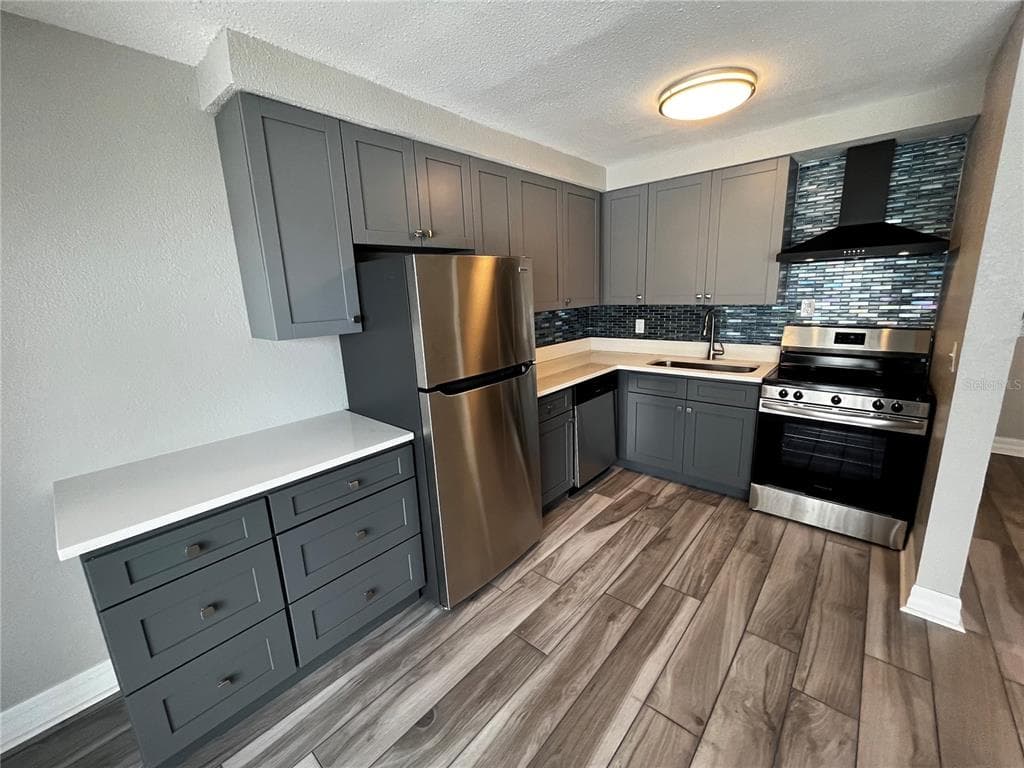 2566 GARY CIRCLE 5 photo 5