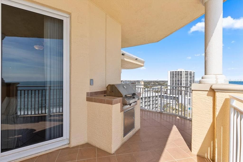 2515 S ATLANTIC AVENUE 1105 photo 13