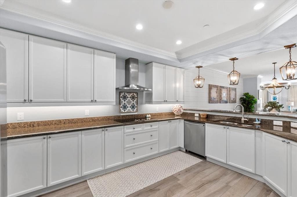 2515 S ATLANTIC AVENUE 1105 photo 22