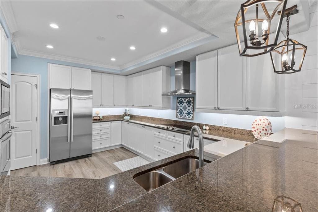 2515 S ATLANTIC AVENUE 1105 photo 20