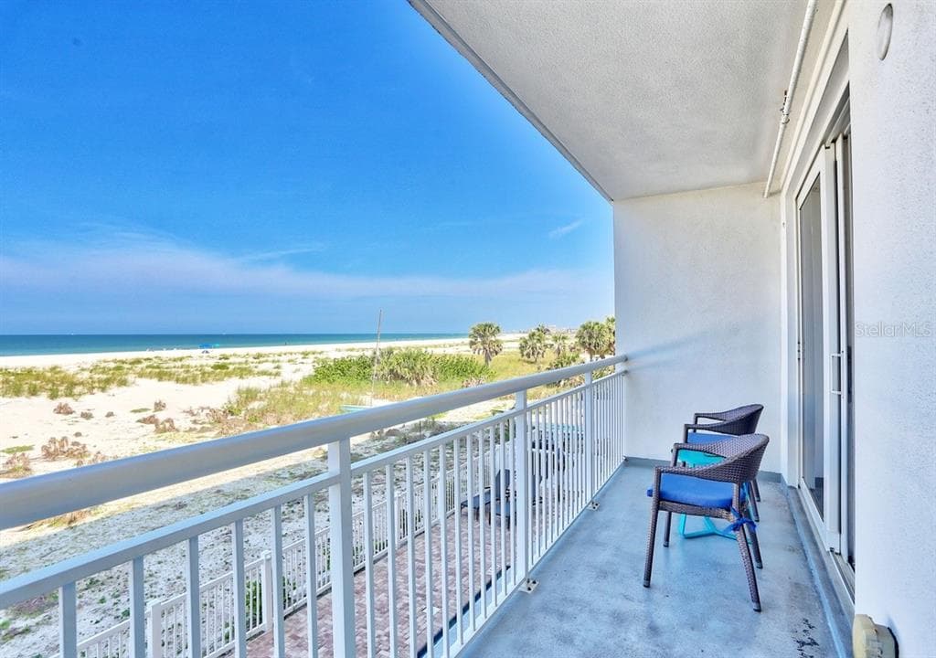 10116 GULF BOULEVARD 203W photo 19