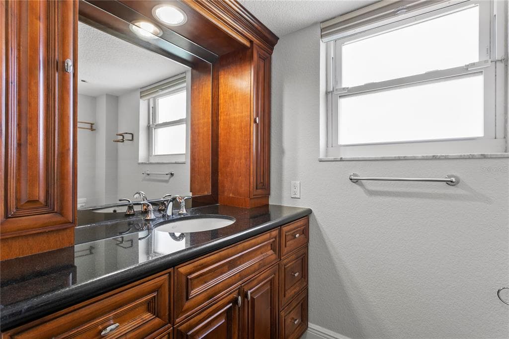 5200 BRITTANY DRIVE S 4-1102 photo 20