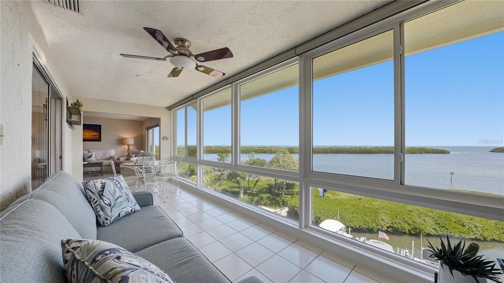 4500 GULF OF MEXICO DRIVE 3 photo 3