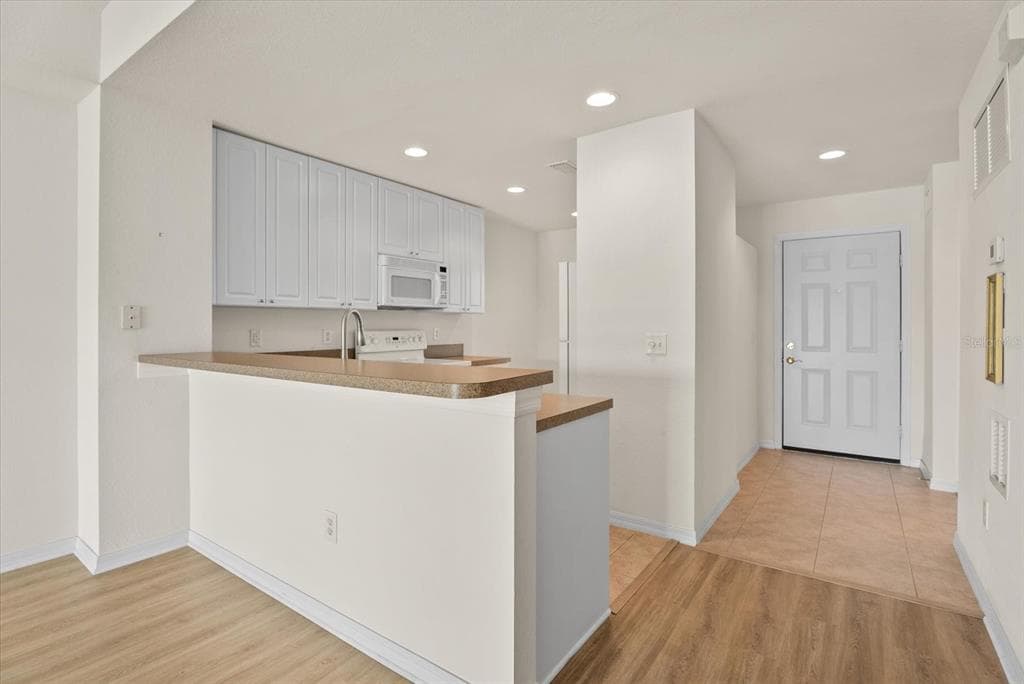 5751 SABAL TRACE DRIVE 103B57 photo 10