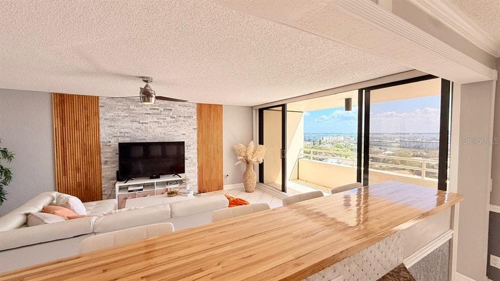 5940 PELICAN BAY PLAZA S 1105 photo 12