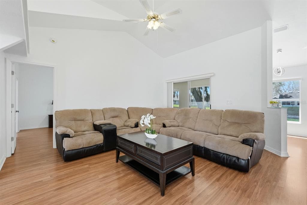 23 OLD SUNBEAM DRIVE photo 6