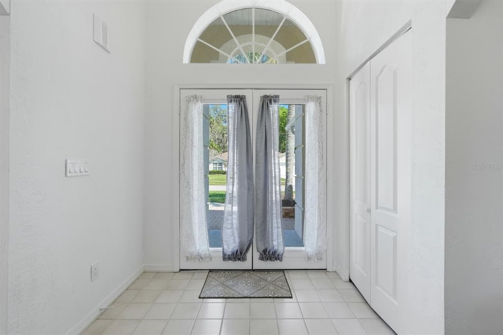 23 OLD SUNBEAM DRIVE photo 4