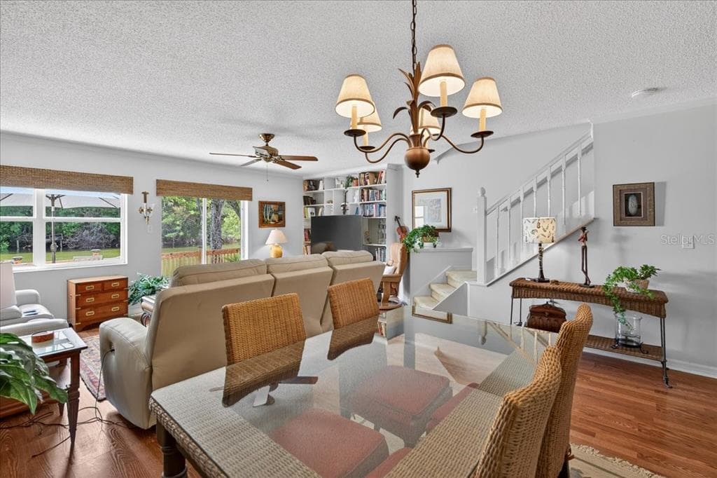 525 LAKE BRIDGE DRIVE photo 14
