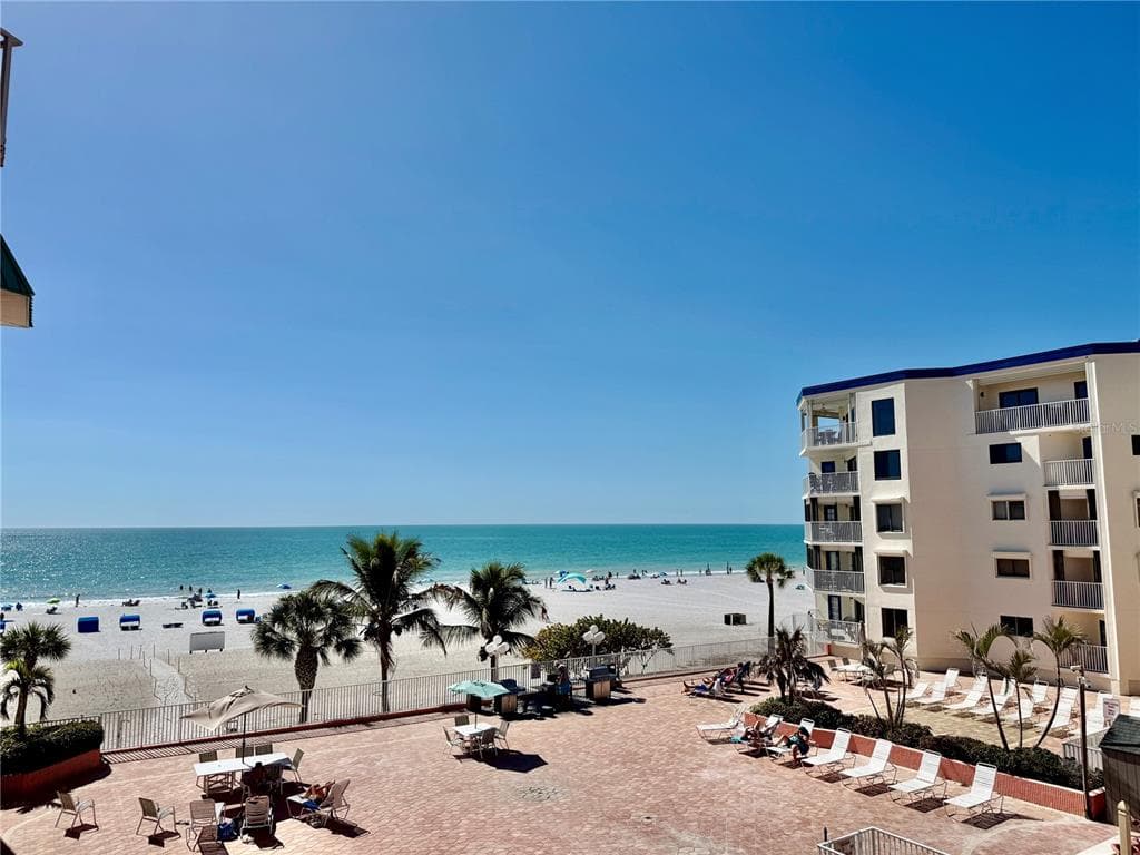 18400 GULF BOULEVARD 1312 photo 1
