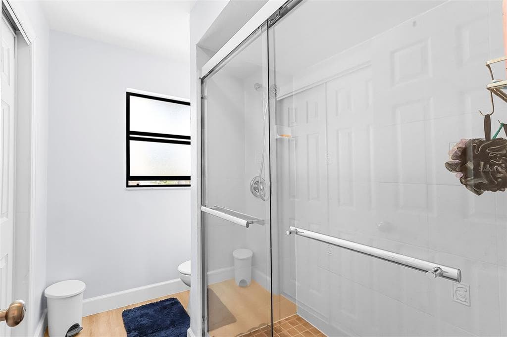 3935 COUNTRY CLUB BOULEVARD 17 photo 20