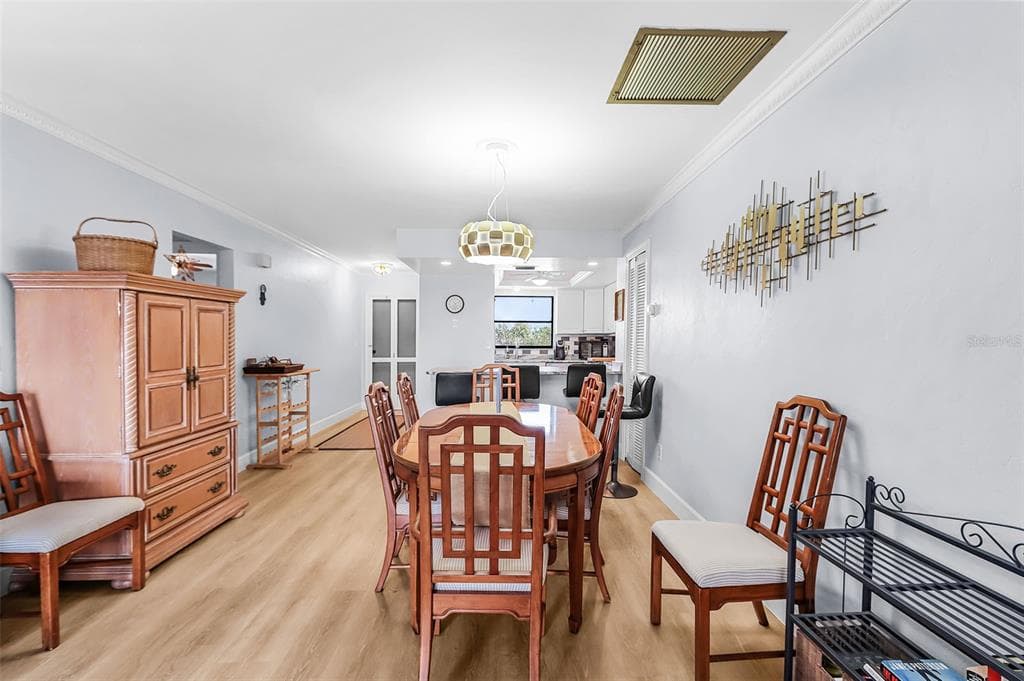 3935 COUNTRY CLUB BOULEVARD 17 photo 9