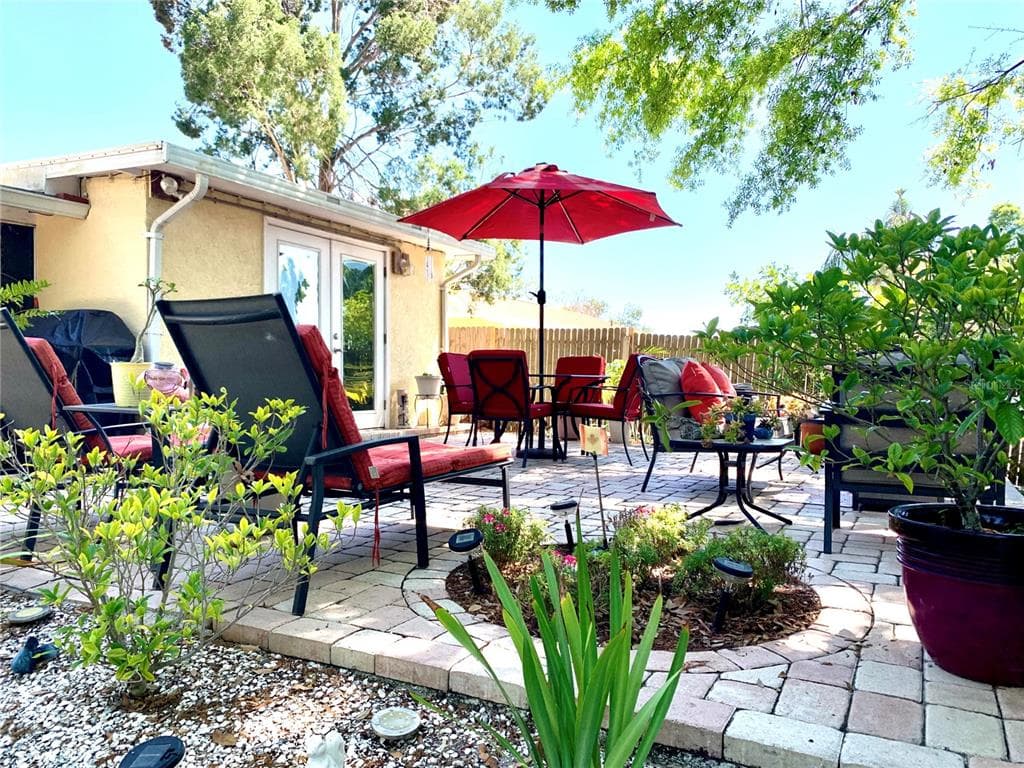 8176 129TH STREET N photo 17