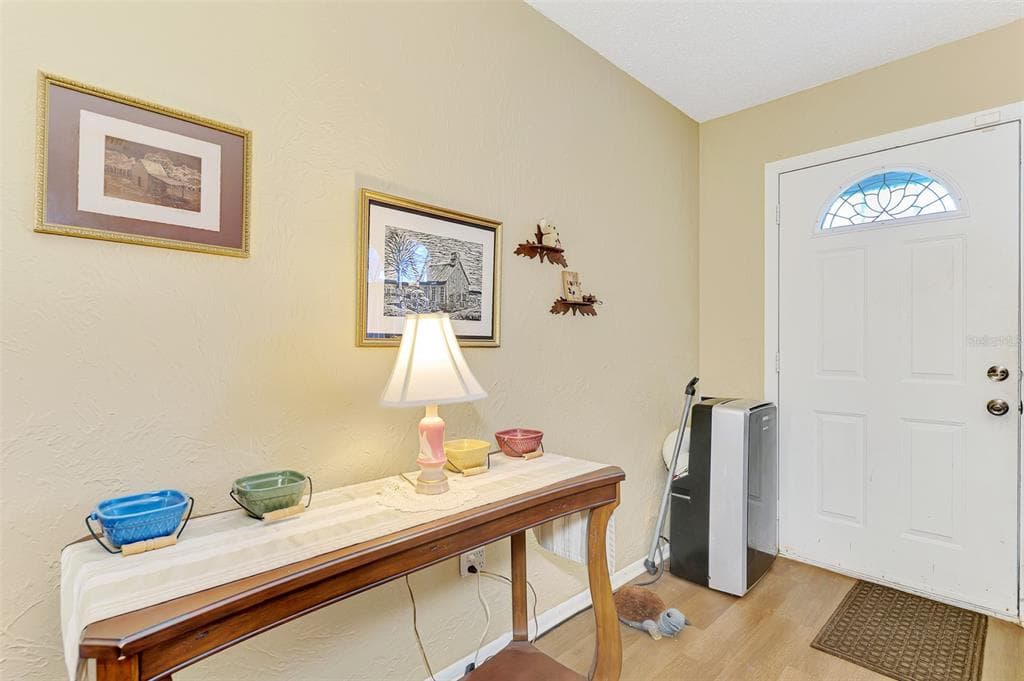 6282 FABIAN ROAD photo 6