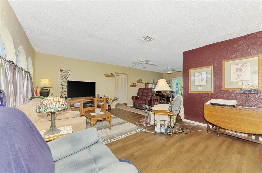 6282 FABIAN ROAD photo 8