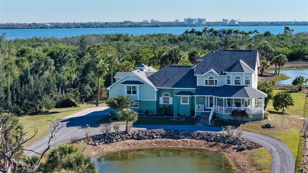 925 BAYSHORE DRIVE photo 2
