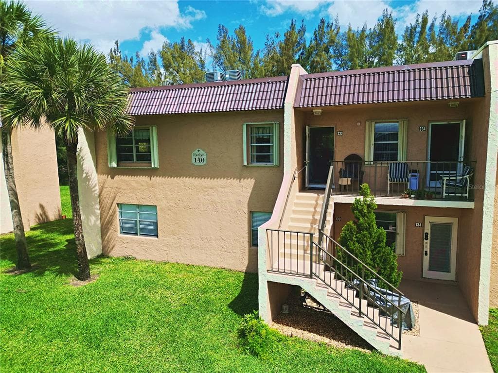 140 LAKE MERYL DRIVE 233 photo 1