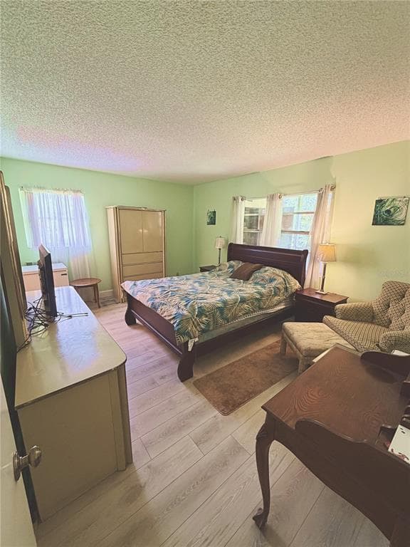140 LAKE MERYL DRIVE 233 photo 14